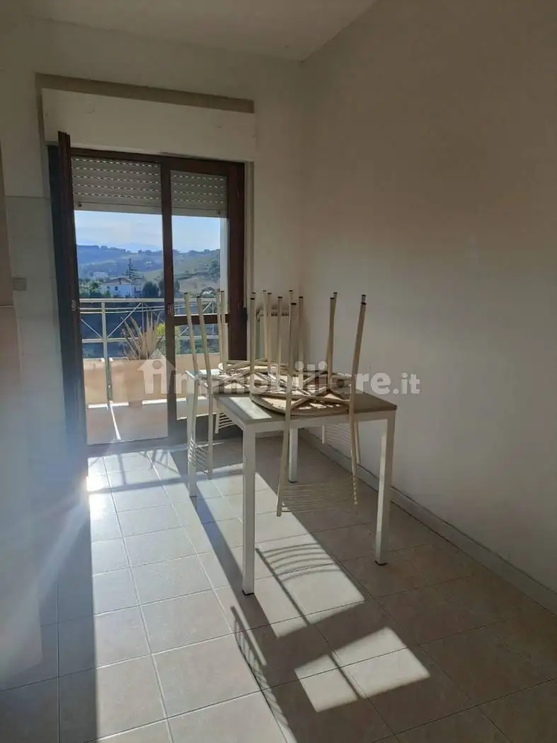 Appartamento in vendita a Collecorvino