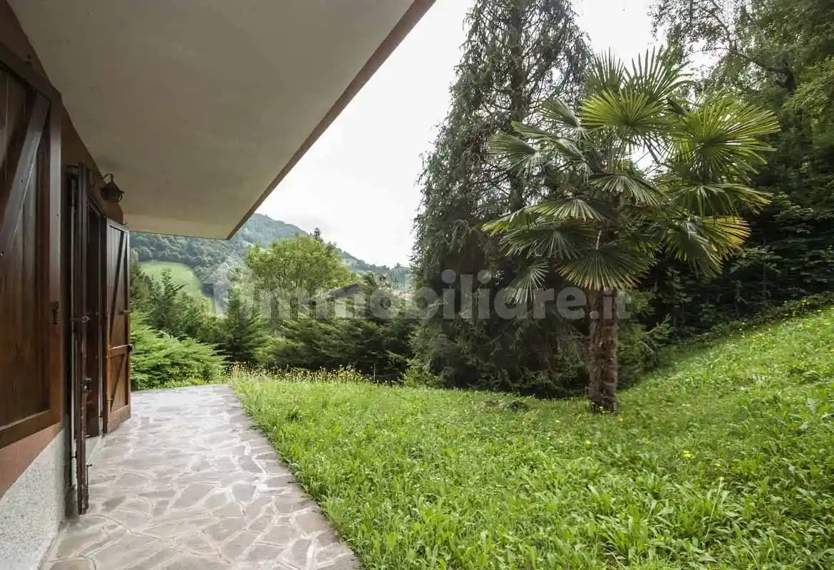 Appartamento in vendita a Oneta