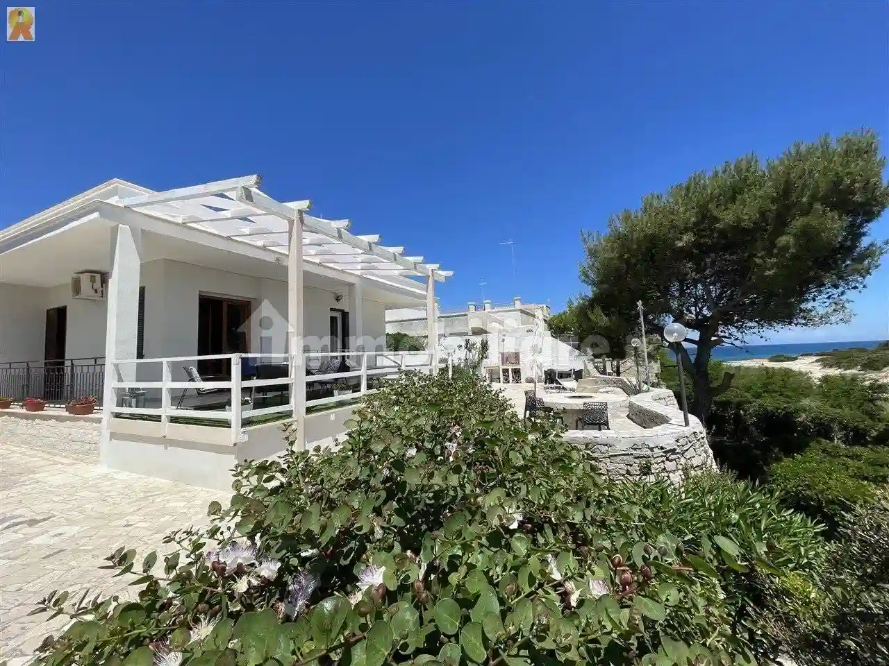 Villa - foto 2