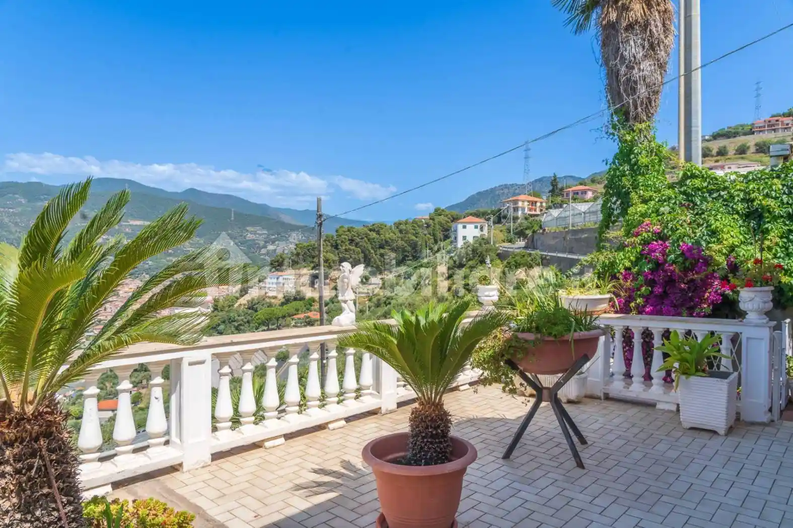 Appartamento in vendita a Taggia