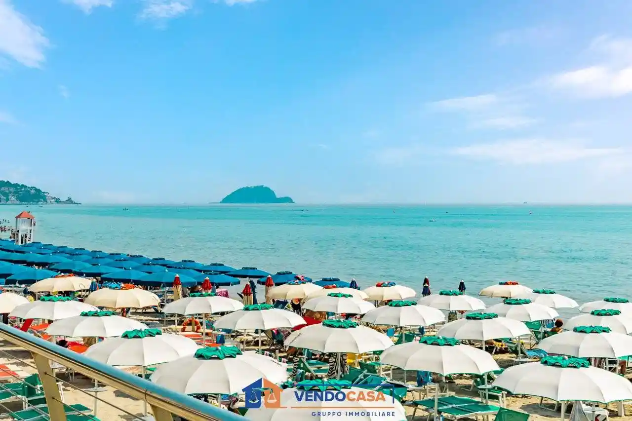 Appartamento in vendita a Alassio