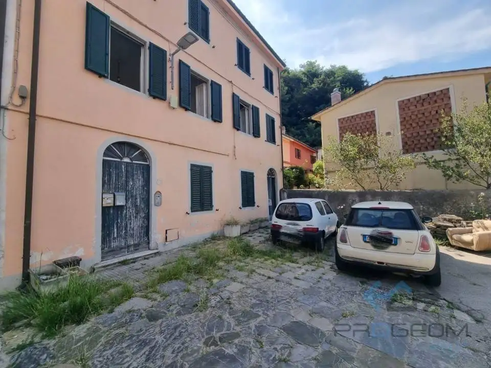 Casa indipendente in vendita a San Giuliano Terme