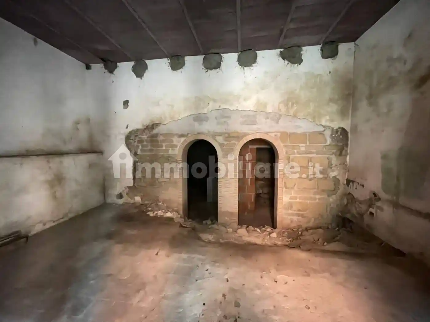 Trilocale Vico Paolo Emilio Papiniano, Centro Storico, Benevento - foto 2