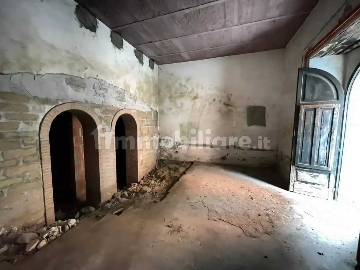 Trilocale Vico Paolo Emilio Papiniano, Centro Storico, Benevento - foto 4