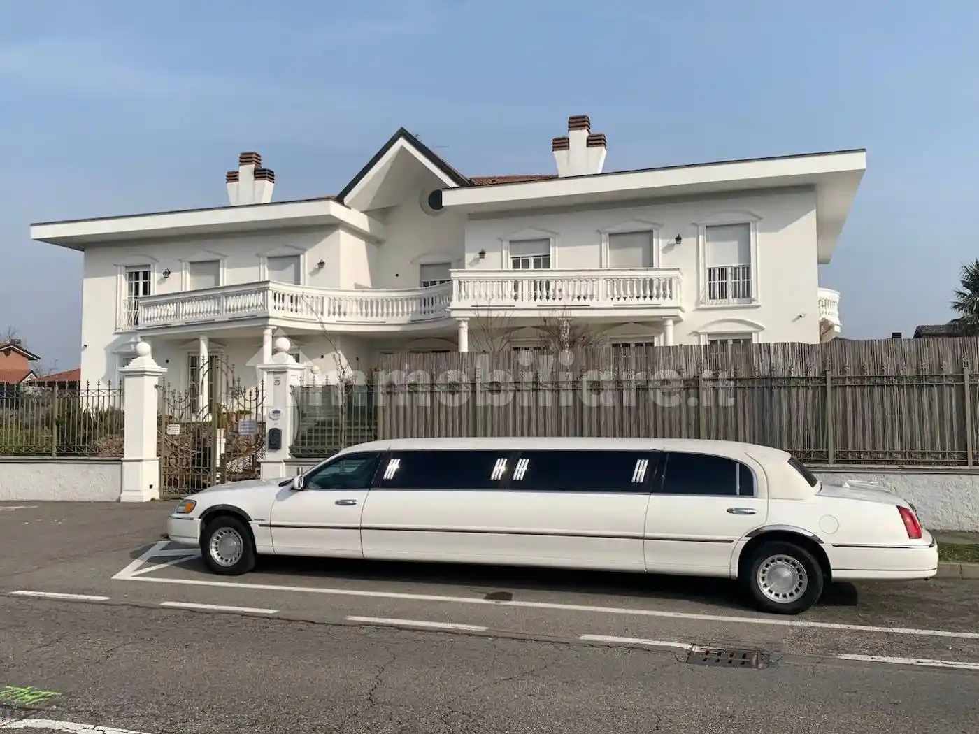 Villa in vendita a Lainate