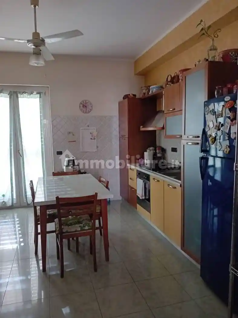 Quadrilocale via Regina Elena, Bianco - foto 2