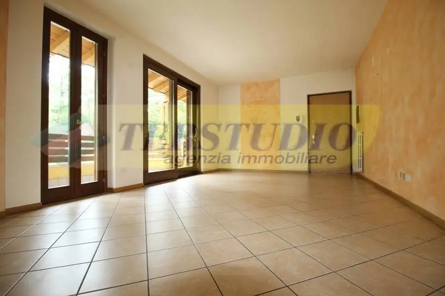 Appartamento in affitto a Brembate di Sopra