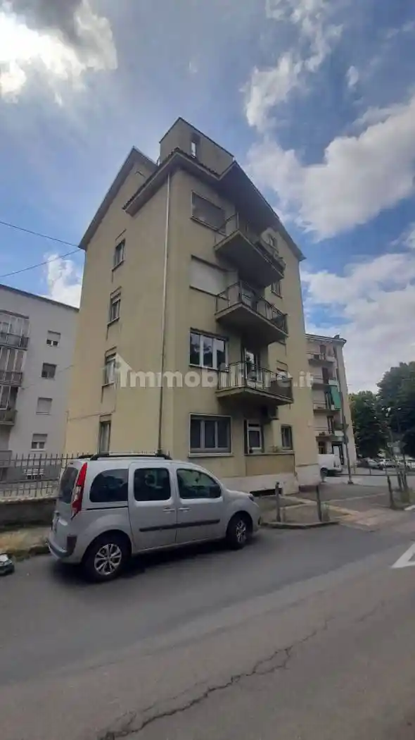 Appartamento in vendita a Asti