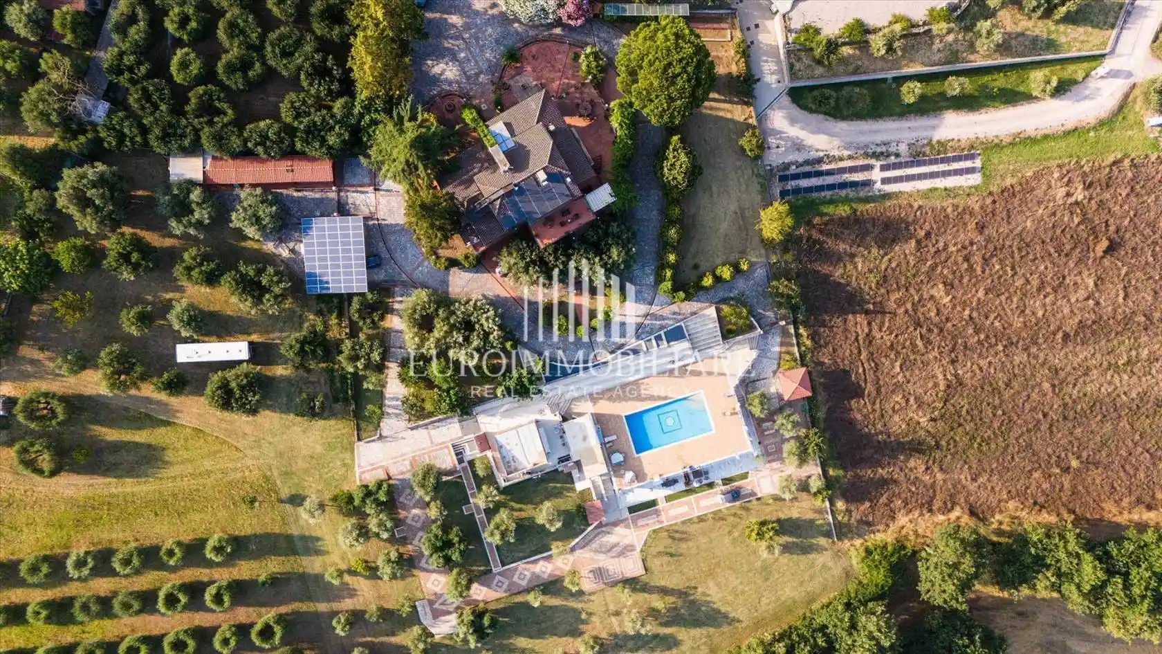 Villa unifamiliare via Castiglionese, 32, Casamaggiore, Castiglione del Lago - foto 4