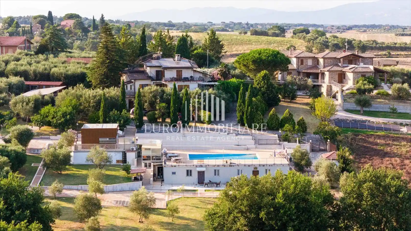 Villa unifamiliare via Castiglionese, 32, Casamaggiore, Castiglione del Lago - foto 5