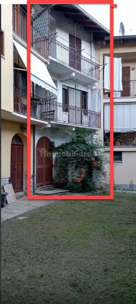 Casa indipendente in vendita a Guardabosone