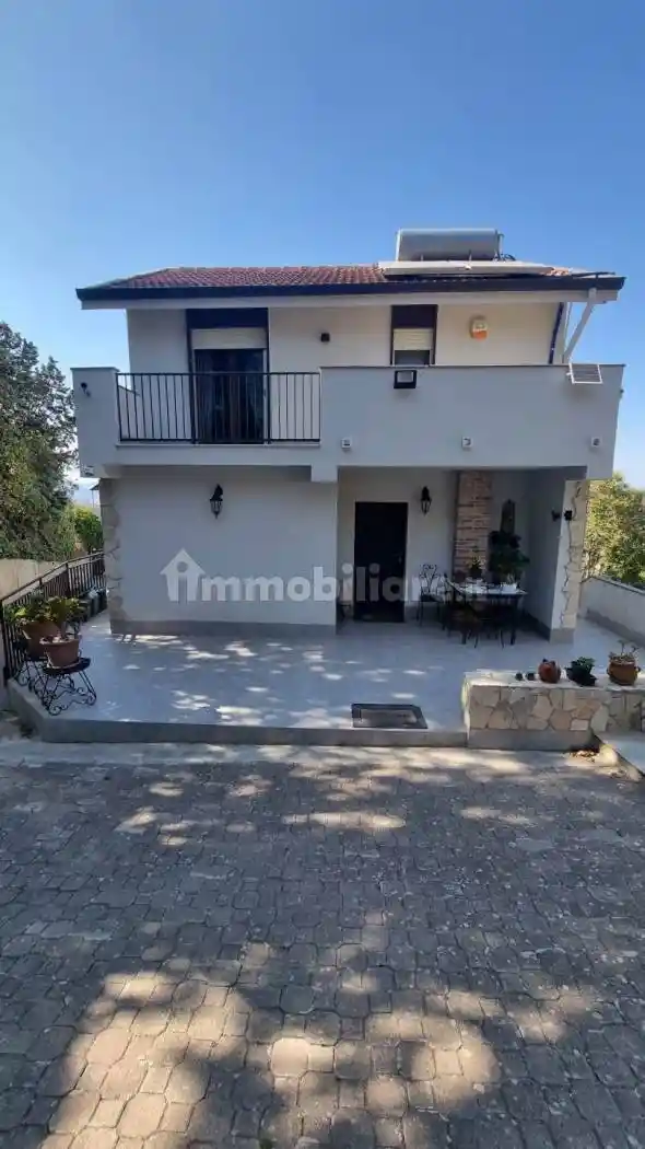 Villa in vendita a Caltanissetta