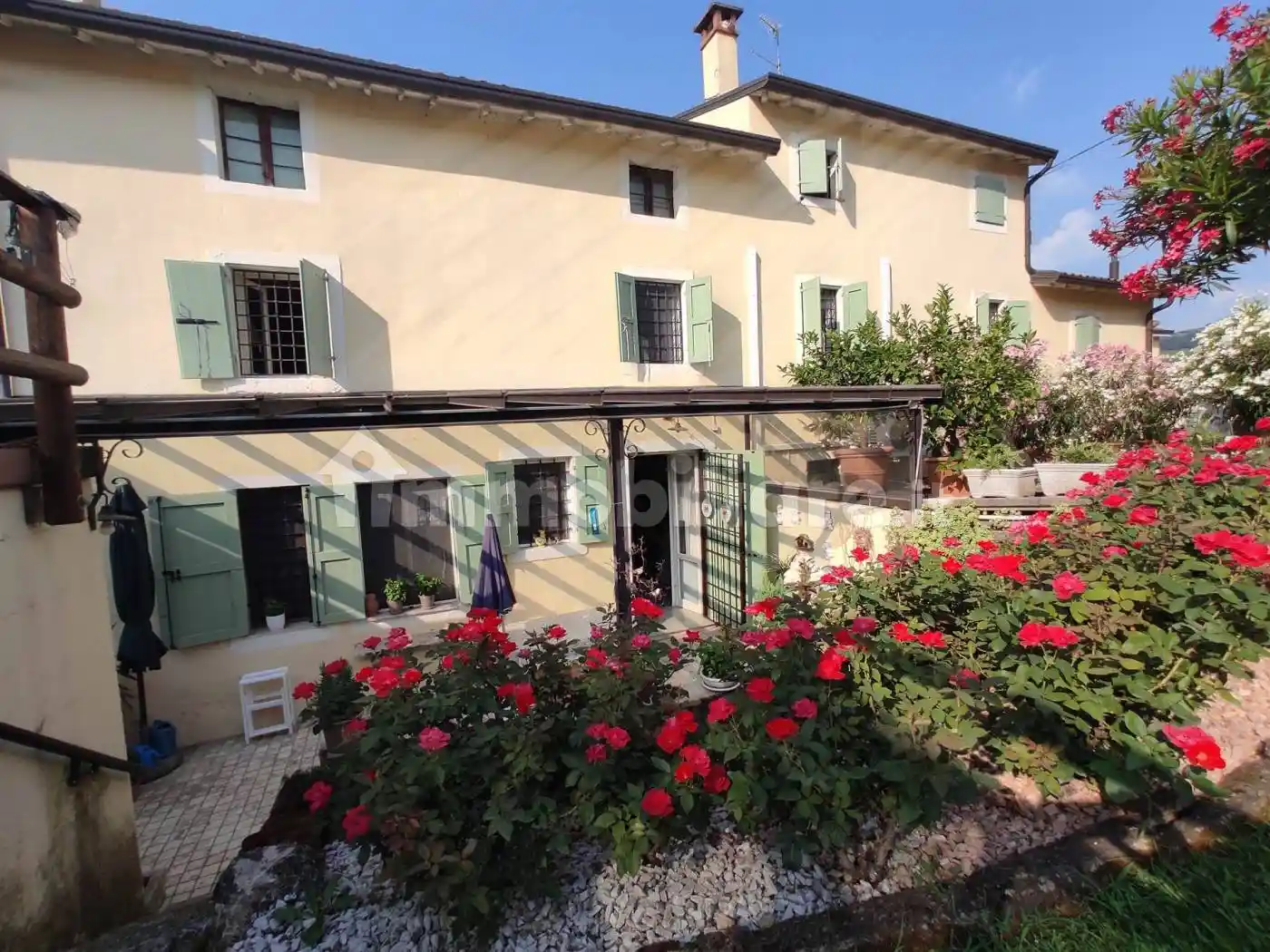 Rustico - Casale in vendita a Monteforte d'Alpone