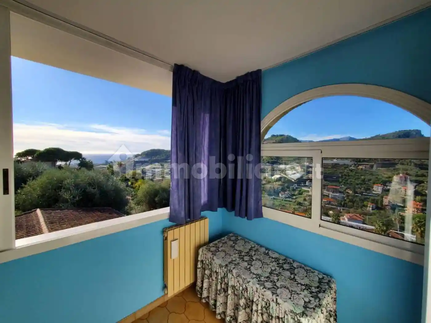 Casa indipendente in vendita a Bordighera