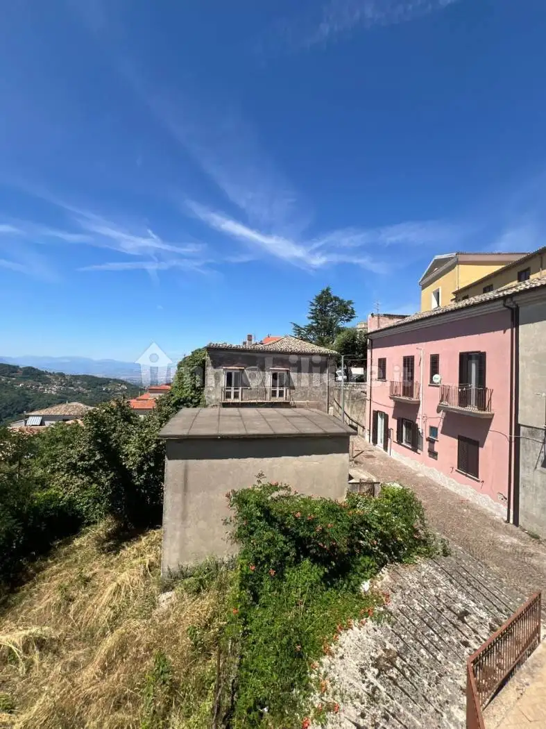 Appartamento in vendita a Montefusco