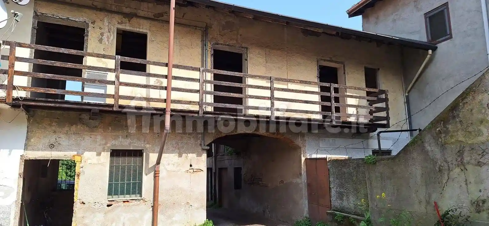 Rustico - Casale in vendita a Legnano