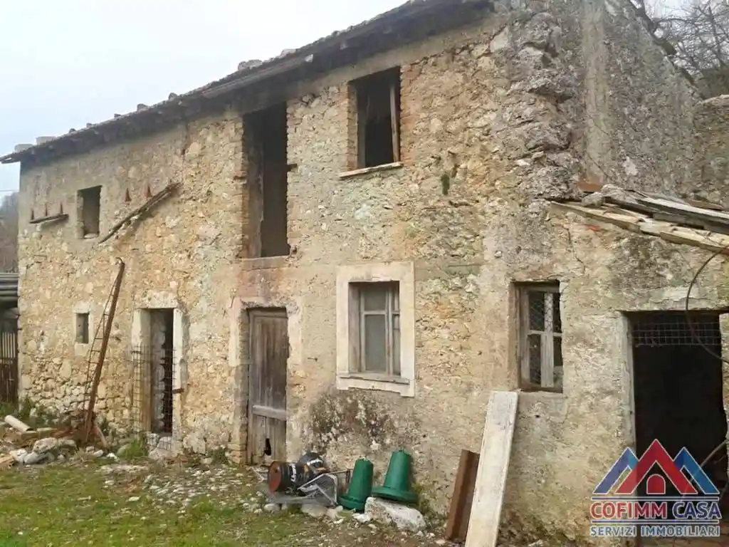 Casale frazione Case Norcia, Balsorano - foto 3