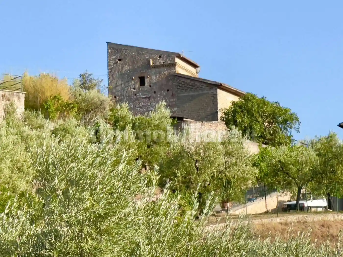 Rustico - Casale in vendita a Trevi