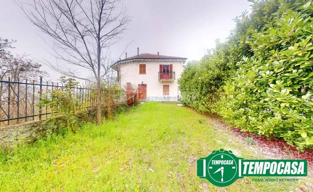 Villa in vendita a Acqui Terme