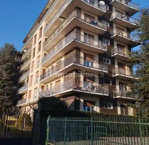 Appartamento in vendita a Vedano Olona