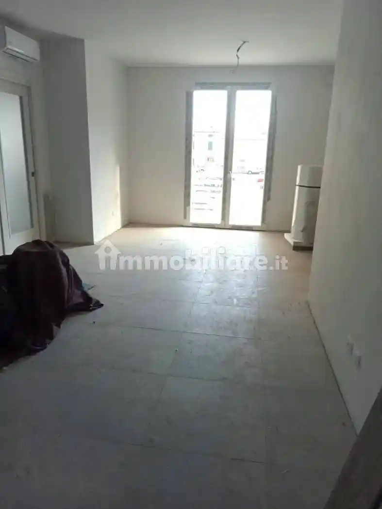 Casa indipendente in vendita a Capraia e Limite