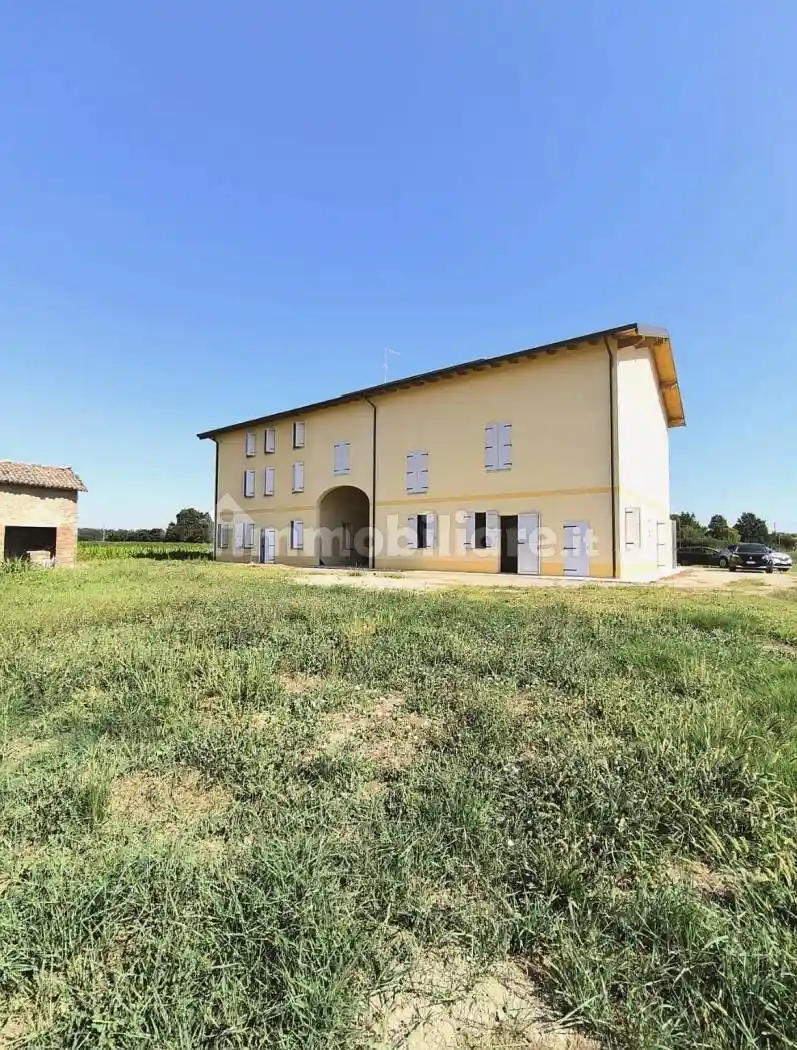 Villa in vendita a Carpi