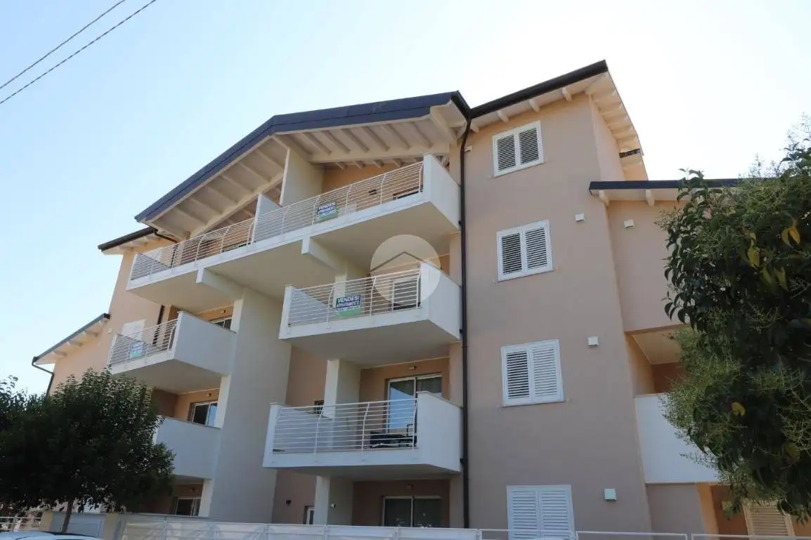 Appartamento in vendita a Nereto