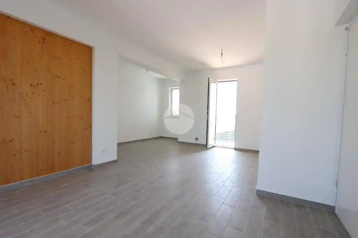 Quadrilocale Contrada Parignano 62, Centro, Nereto - foto 2