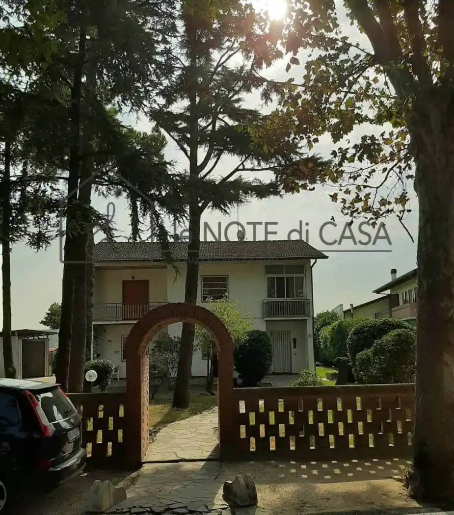 Casa indipendente in vendita a Cervia