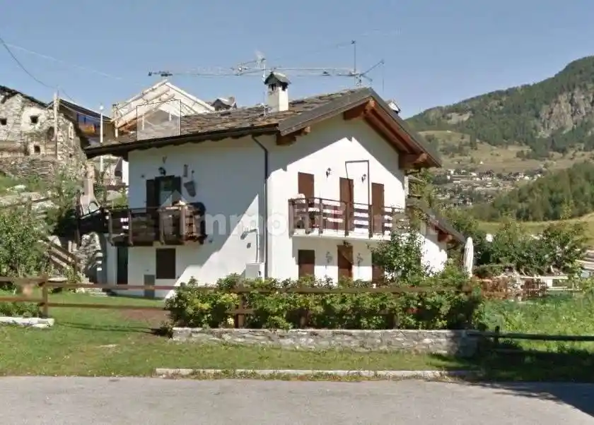 Appartamento in vendita a Antey-Saint-Andrè