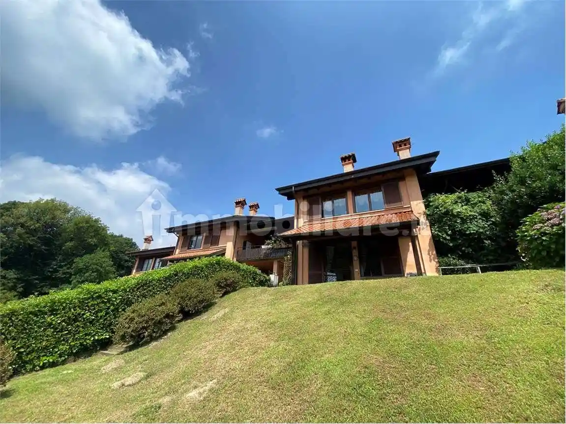 Appartamento in vendita a Gignese