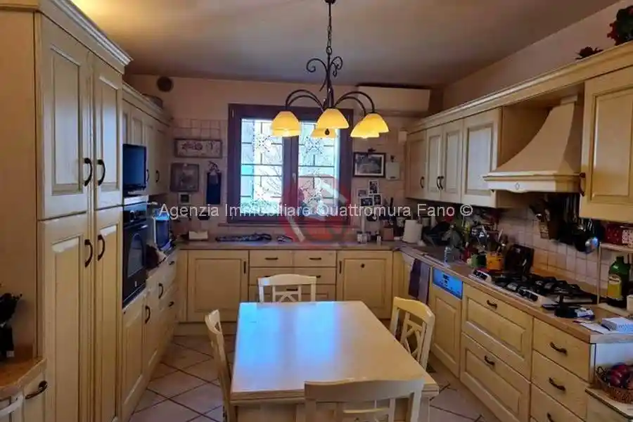 Villa in vendita a Fano