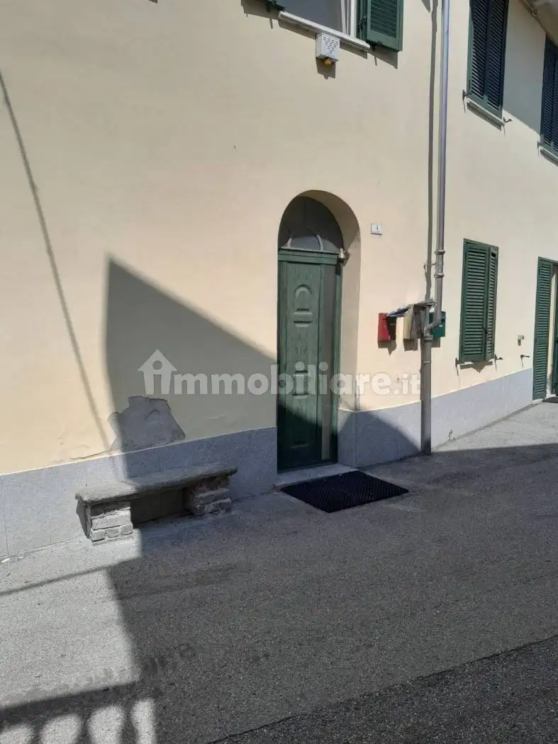 Trilocale via Camillo Benso di Cavour 4, Bollengo - foto 3