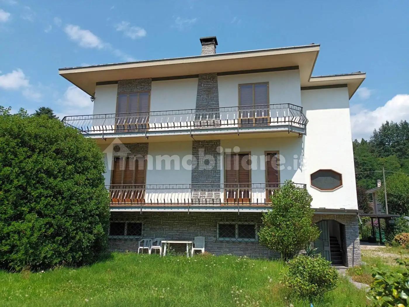 Villa in vendita a Casciago