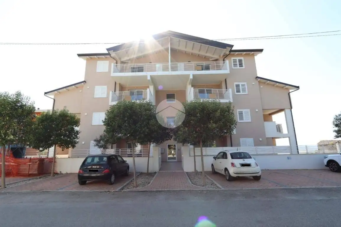 Appartamento in vendita a Nereto