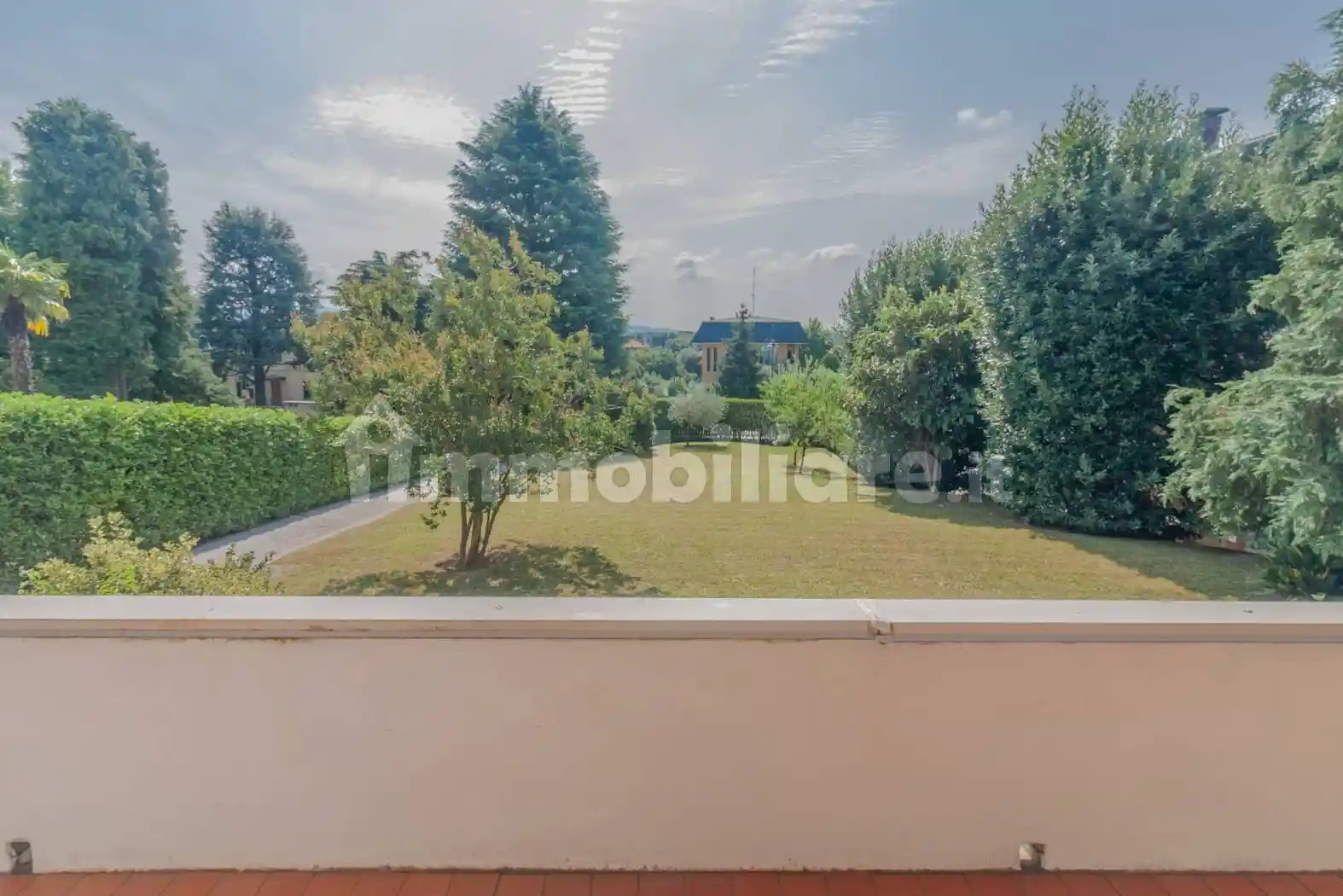 Villa in vendita a Erba