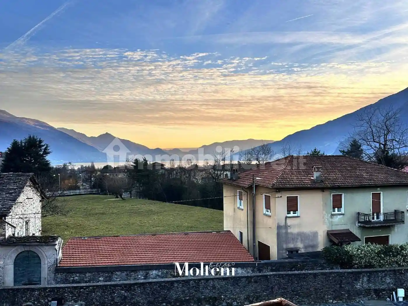 Casa indipendente in vendita a Gravedona ed Uniti