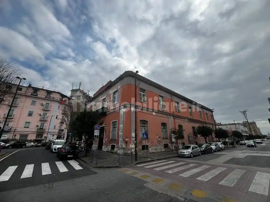 Appartamento piazza Luigi Poderico, Arenaccia, Napoli - foto 5