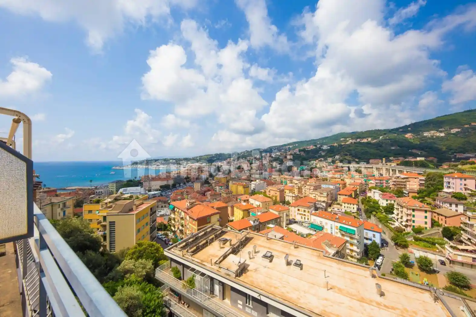 Appartamento in vendita a Varazze