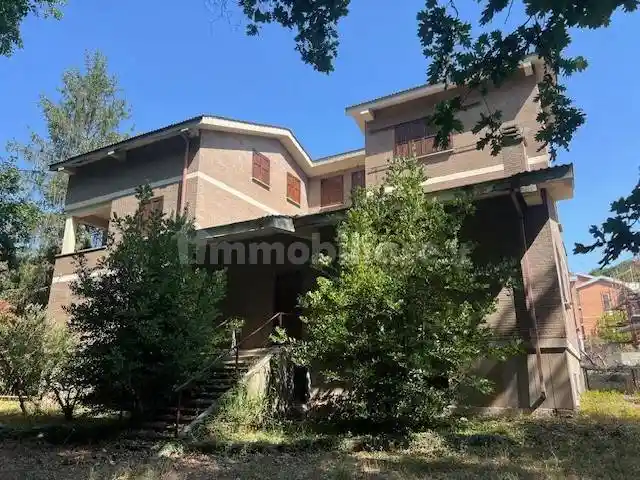 Villa in vendita a Genazzano