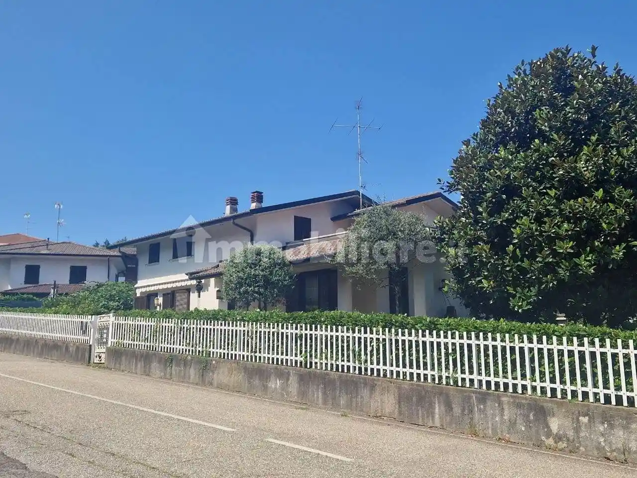 Villa in vendita a Olgiate Comasco