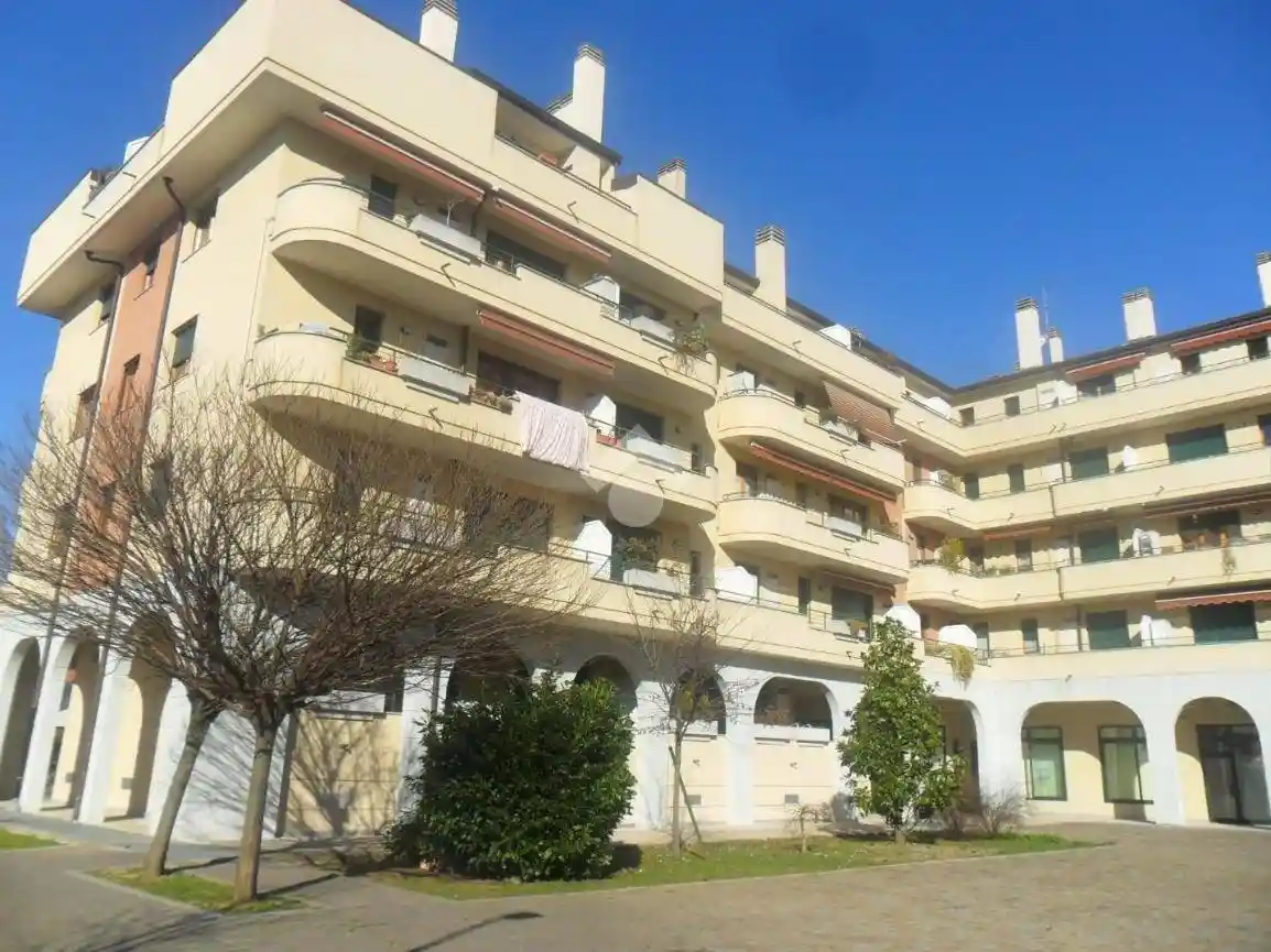 Appartamento in vendita a Cardano al Campo