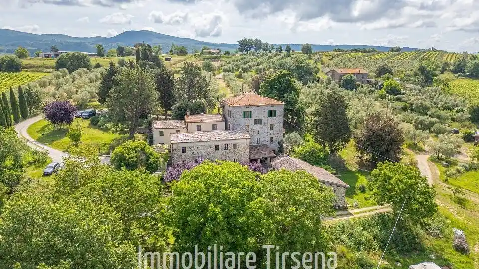 Rustico - Casale in vendita a Orvieto