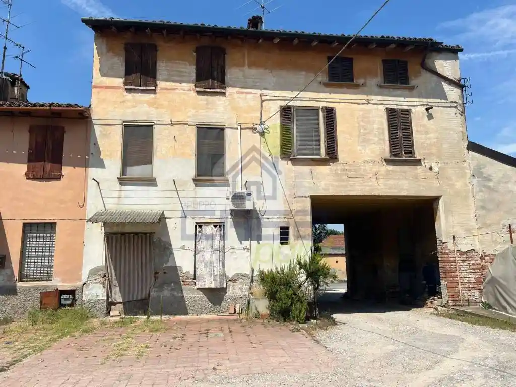 Casa indipendente in vendita a Robecco d'Oglio