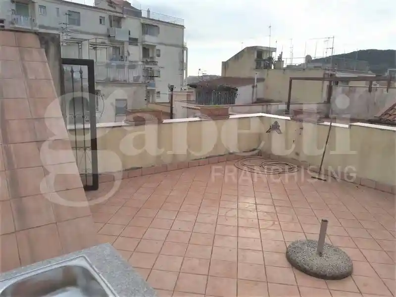 Palazzo - Edificio in vendita a Gaeta