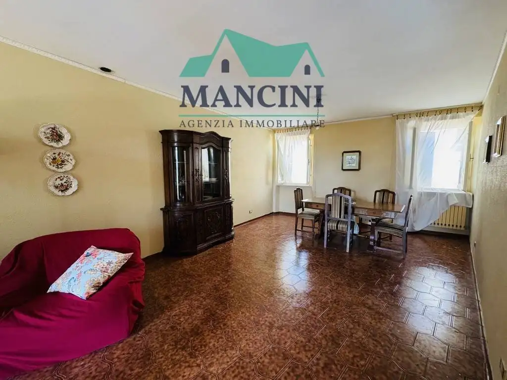 Casa indipendente in affitto a Cupramontana