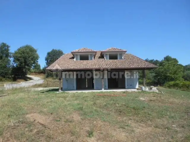 Villa in vendita a Vairano Patenora