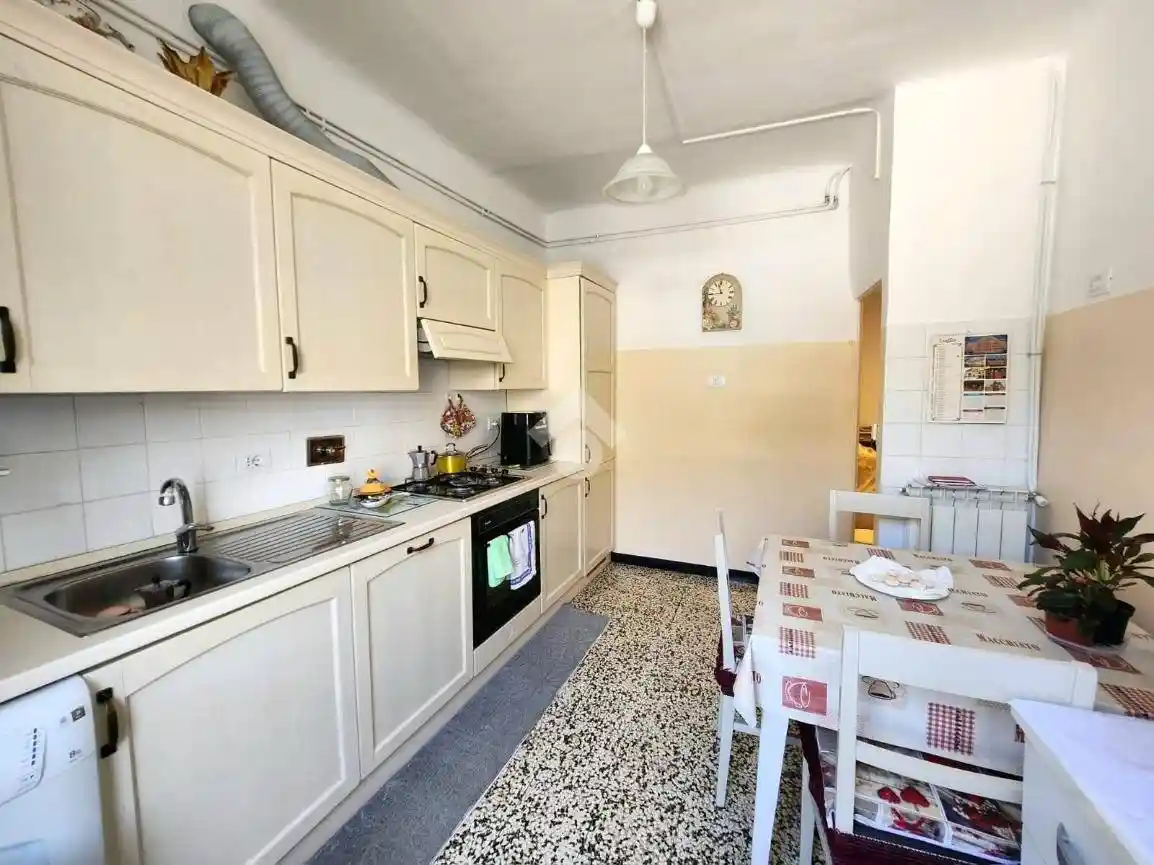 Appartamento in vendita a Genova