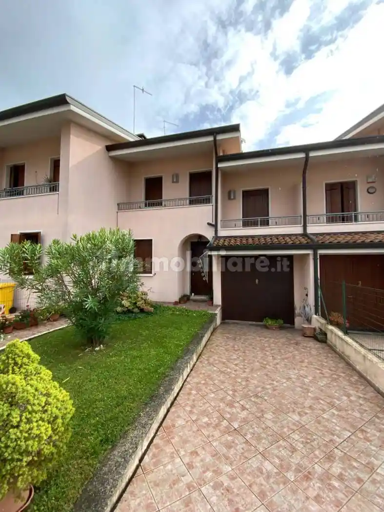 Villetta a schiera in vendita a Maserada sul Piave