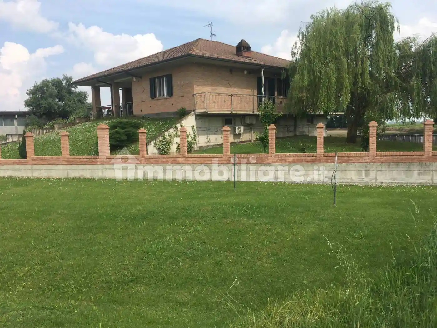 Villa in vendita a Motta de' Conti